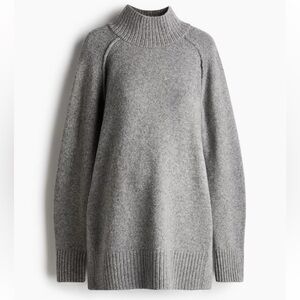 H&M Mama Mockneck Maternity Sweater